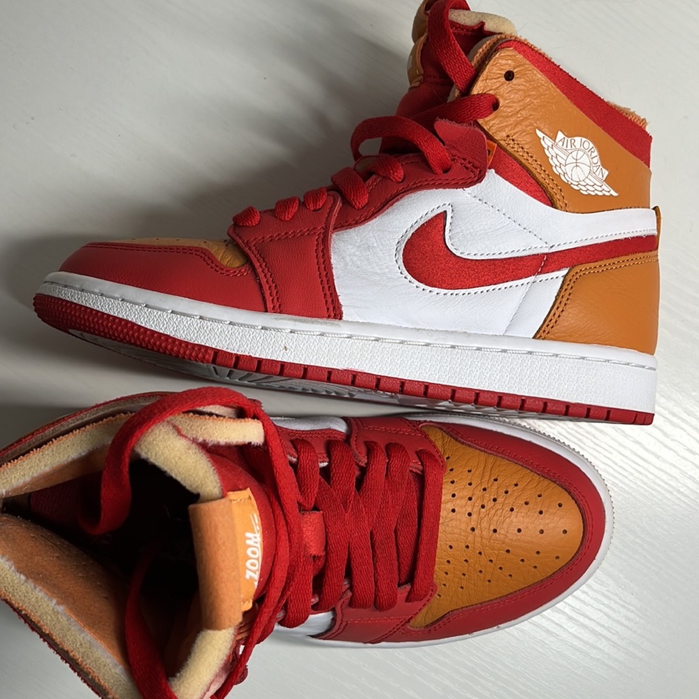 Nike air Jordans - Picture 2 of 9